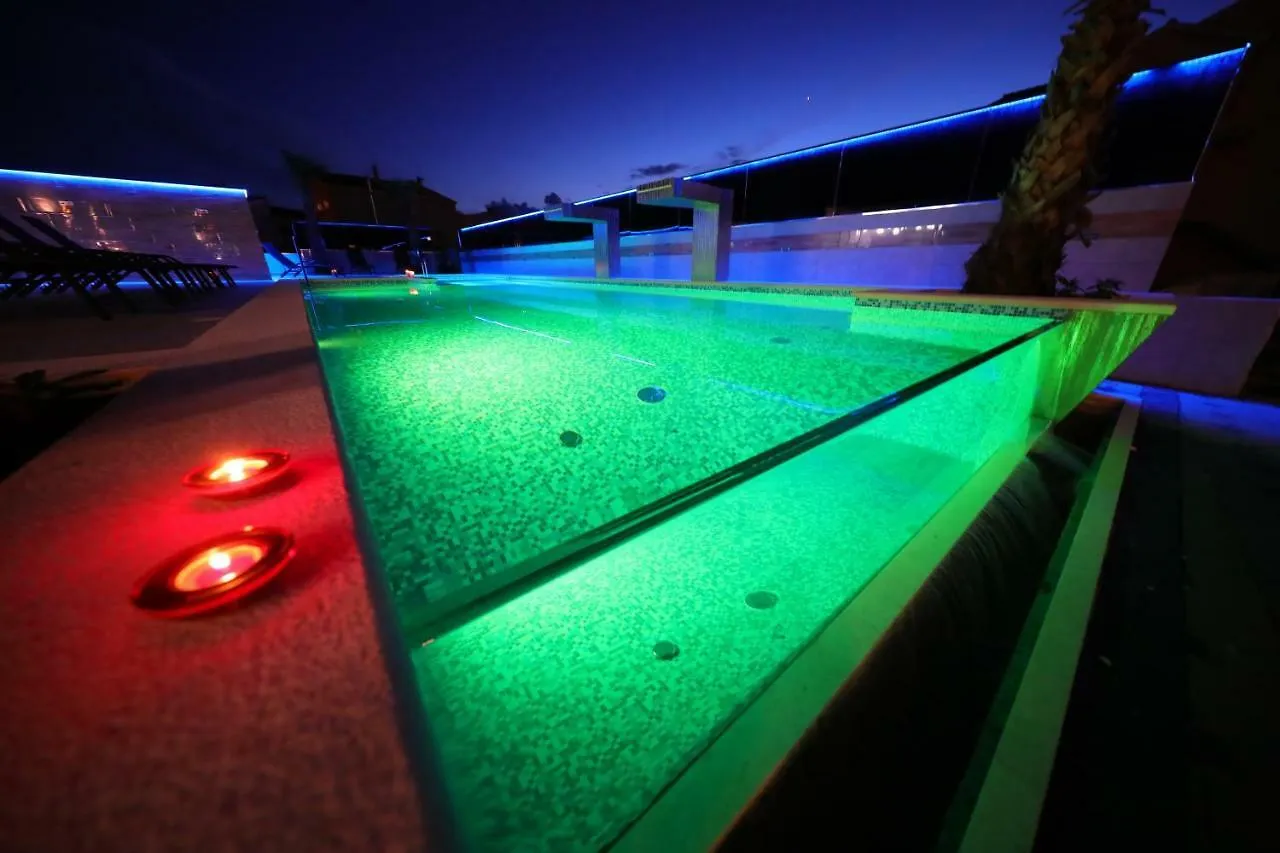 Boutique Apartments Ad Astra Bibinje 0*,